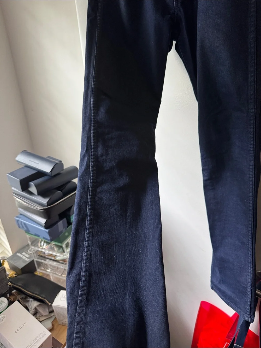 Levis slim straight
